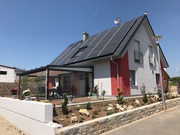 Dennert Raumfabrik Handelsvertretungen Thomas Spangel Josef Lenz Maximilian Korner Danny Wyatt